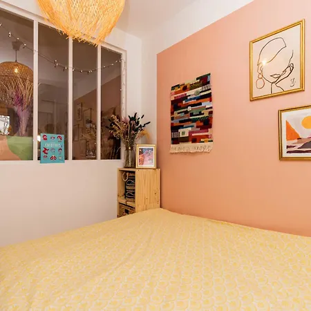 Beautiful Nest 2 Steps From Belleville Париж