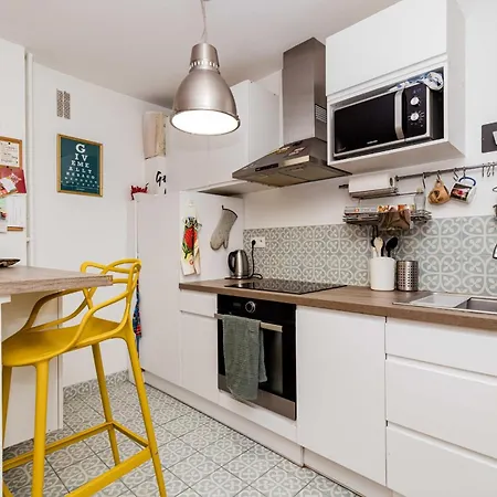 Beautiful Nest 2 Steps From Belleville